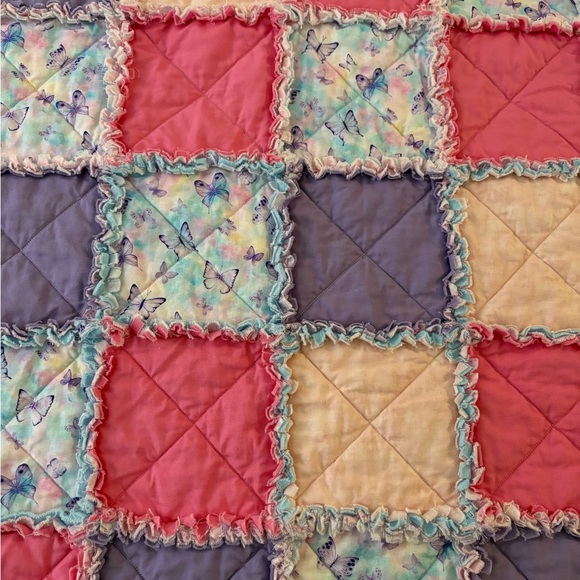 NEW Handmade Patchwork Rag Quilt for Baby, Shower Gift Idea, size approx 29”x39” - Picture 9 of 9